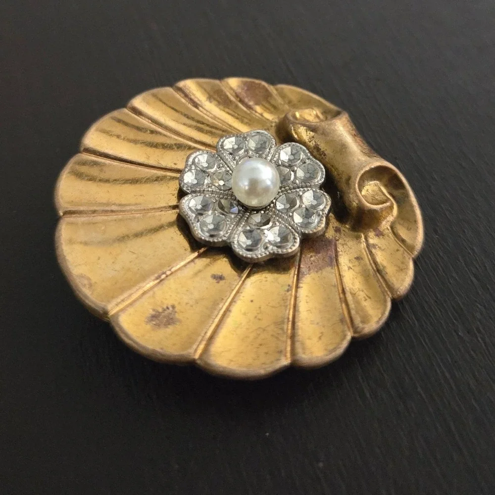 Vintage Gold Tone Mermaid Scallop Shell Brooch Rhinestone Flower Faux Pearl‎